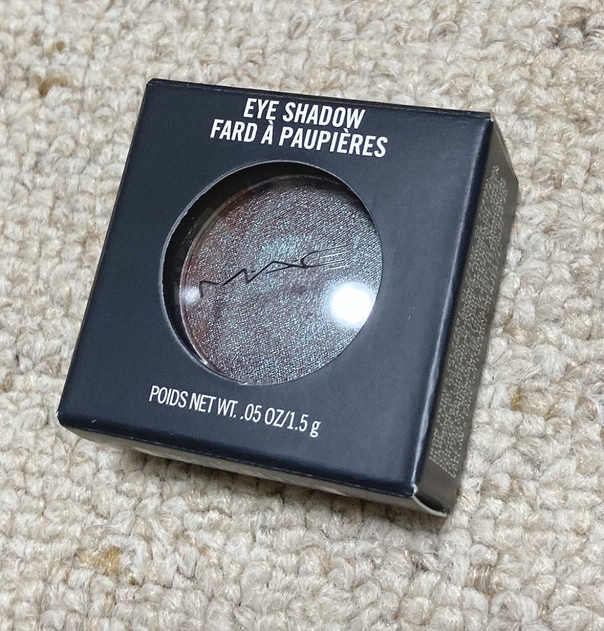 スモール アイシャドウ/M・A・C/単色アイシャドウを使ったクチコミ（2枚目）