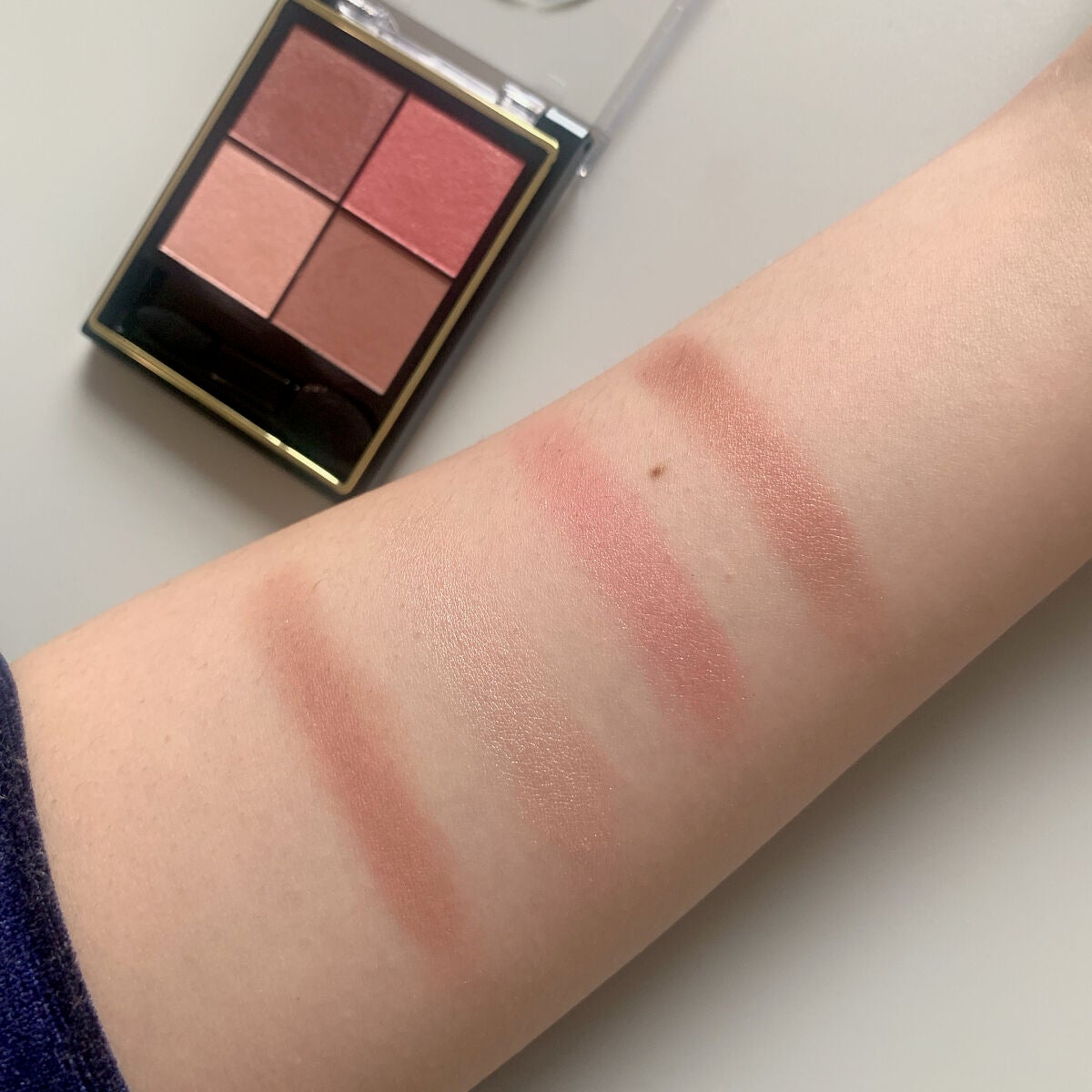 リアルクローズシャドウ/excel/アイシャドウパレットを使ったクチコミ(5枚目)