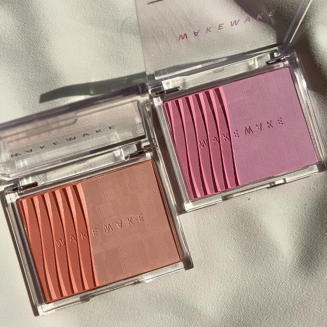 シアーレイヤリングデュアルブラッシャー/wakemake/パウダーチークを使ったクチコミ（3枚目）