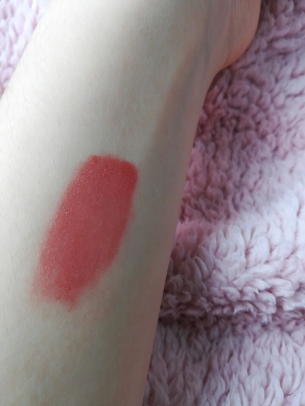 ジューシーラスティングティント/rom&nd/リップティントを使ったクチコミ(3枚目)