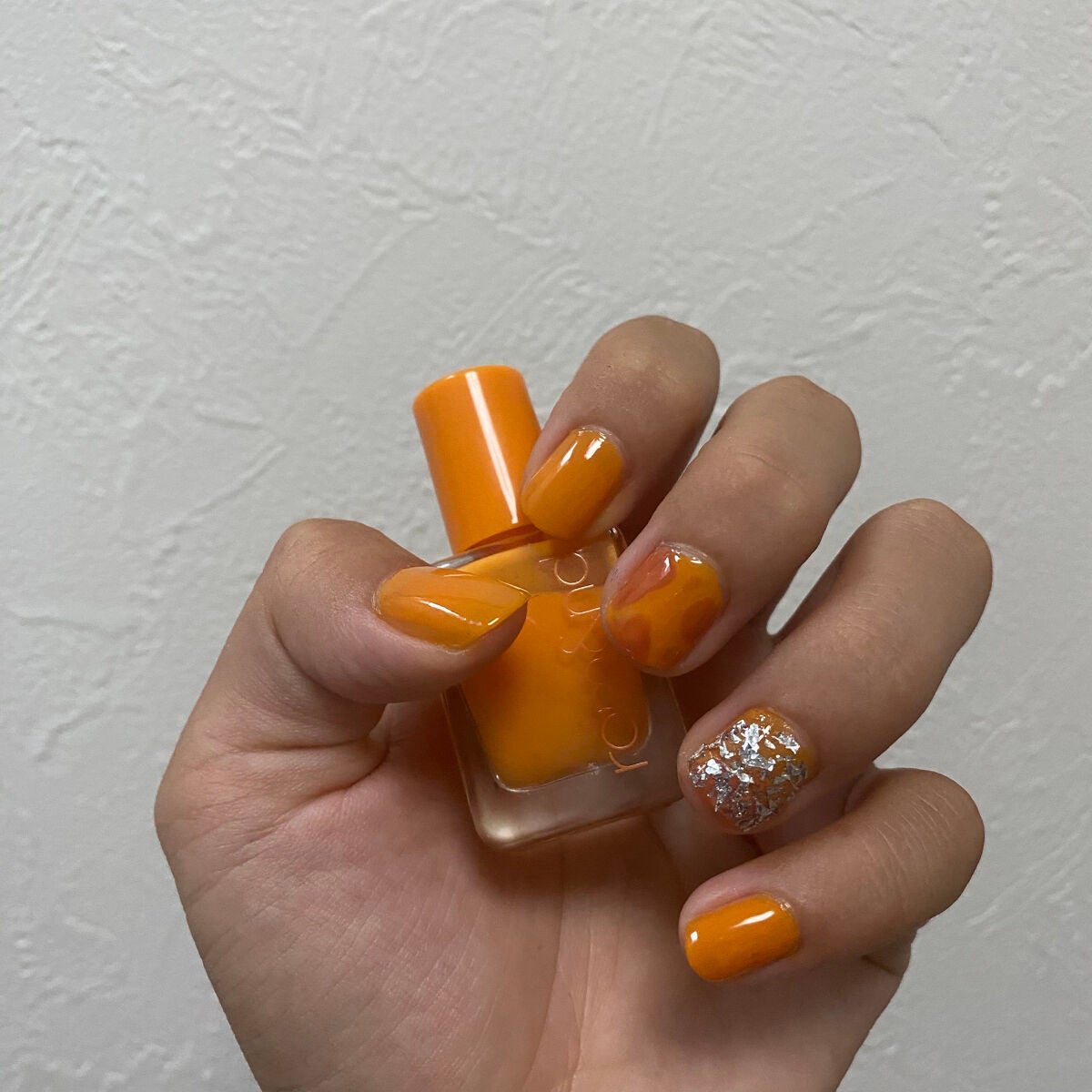 ネイルホリック パーティーフレーク/ネイルホリック/マニキュアを使ったクチコミ(2枚目)