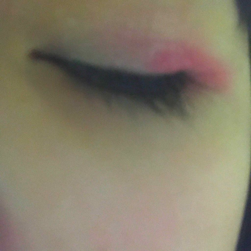 ダイソー×IT GIRL アイシャドウ/DAISO/単色アイシャドウを使ったクチコミ(2枚目)