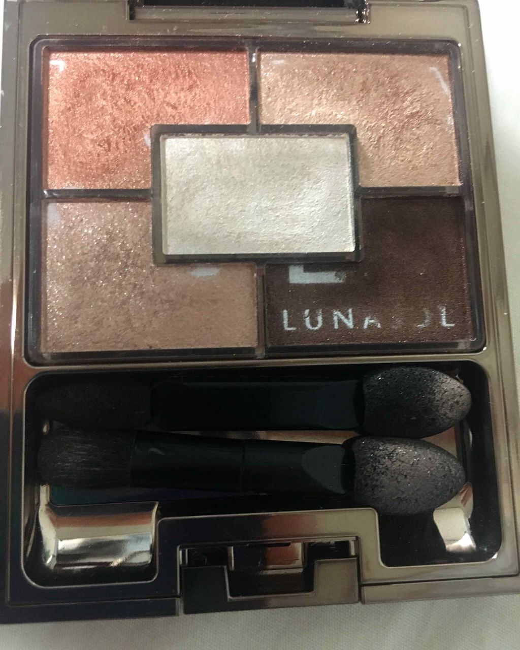 サニーサマーアイズ/LUNASOL/アイシャドウパレットを使ったクチコミ（1枚目）