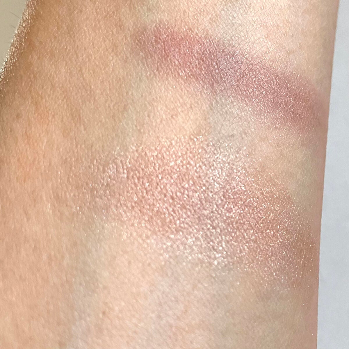 ツイン カラー アイシャドウ/ちふれ/アイシャドウパレットを使ったクチコミ(3枚目)