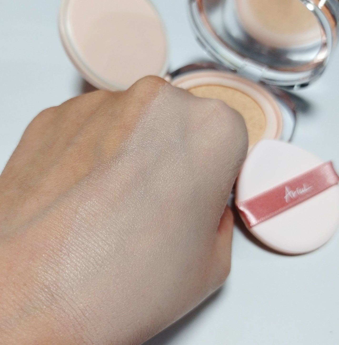 アリウル インクフェザーカバーラスティングクッション/Ariul/クッションファンデーションを使ったクチコミ(4枚目)
