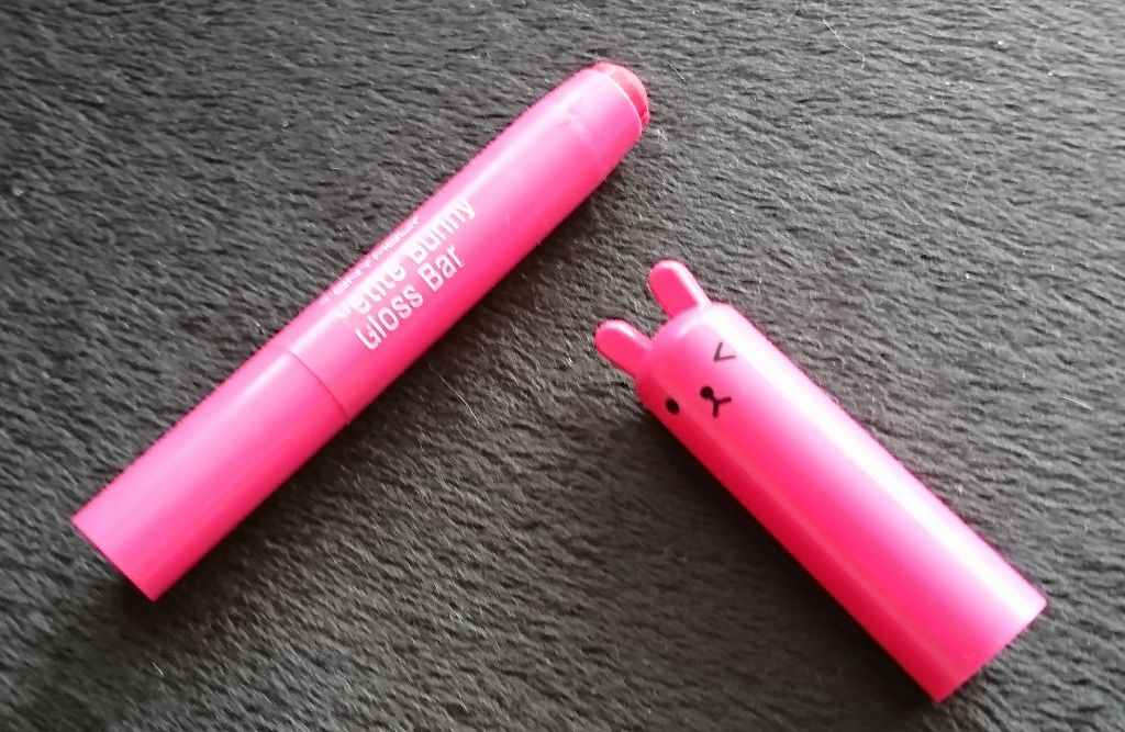 プチバニー グロスバー/TONYMOLY/リップグロスを使ったクチコミ（2枚目）