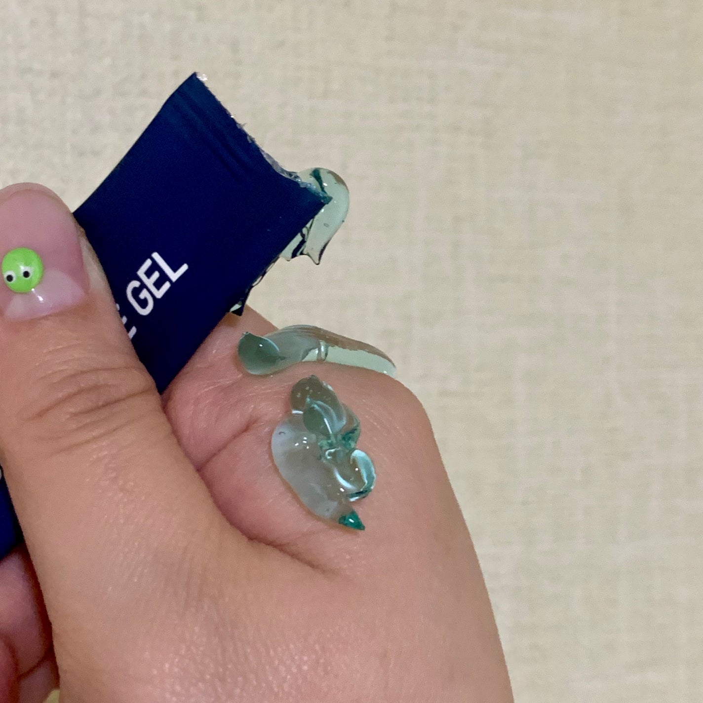 メサブルーリフレッシングブルージェル/MESAblue/フェイスクリームを使ったクチコミ(2枚目)