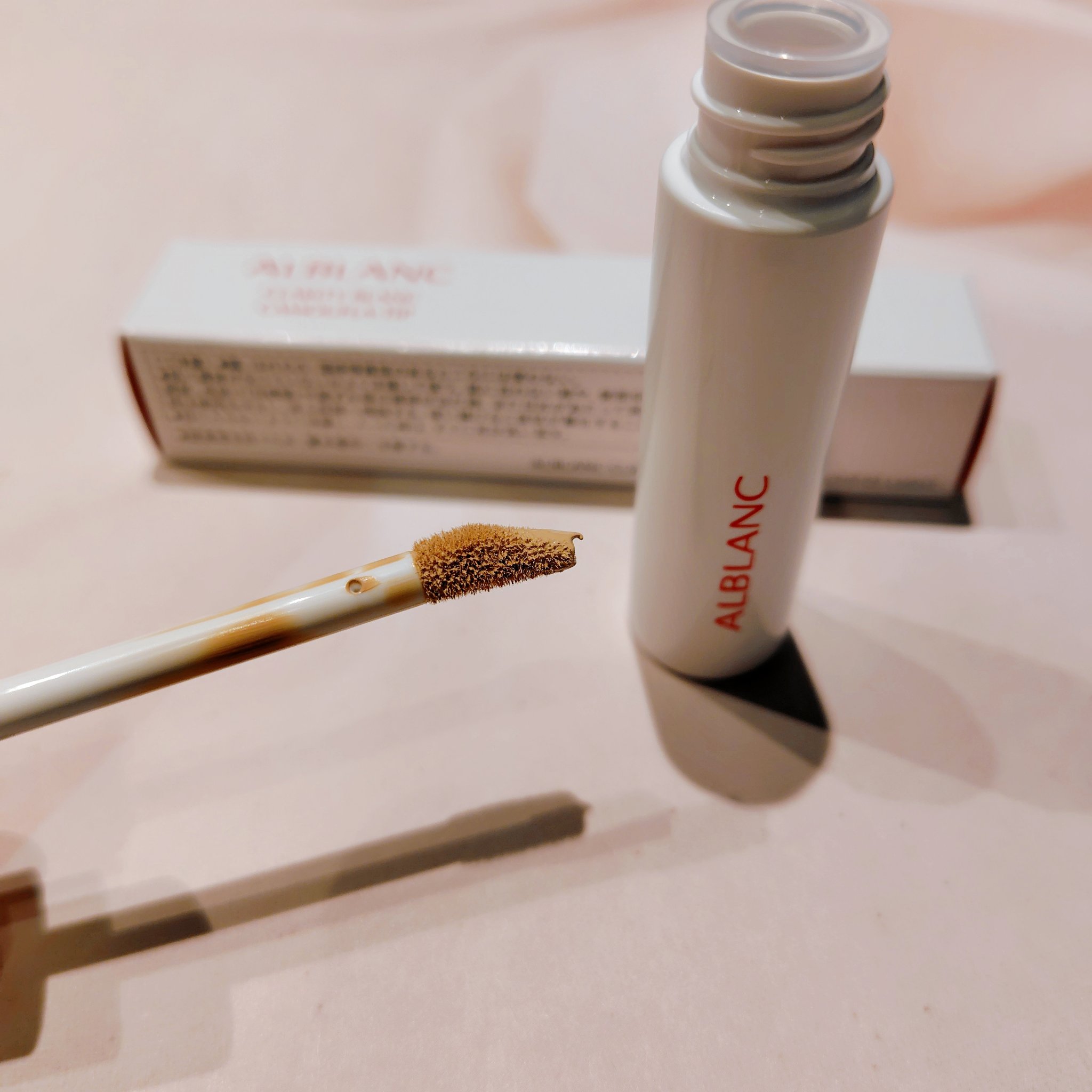 クラリティブラン カモフラチップ/ALBLANC/リキッドコンシーラーを使ったクチコミ（2枚目）