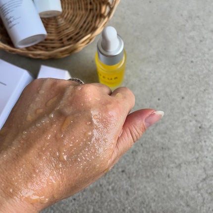 コンセントレート・ウォータリーオイル/アンダーノイル/ブースター・導入液を使ったクチコミ(7枚目)