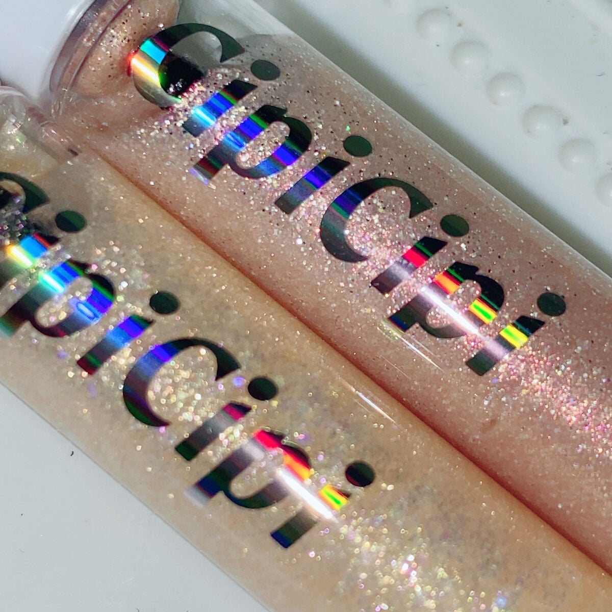 グリッター イルミネーションライナー R/CipiCipi/リキッドアイライナーを使ったクチコミ(3枚目)