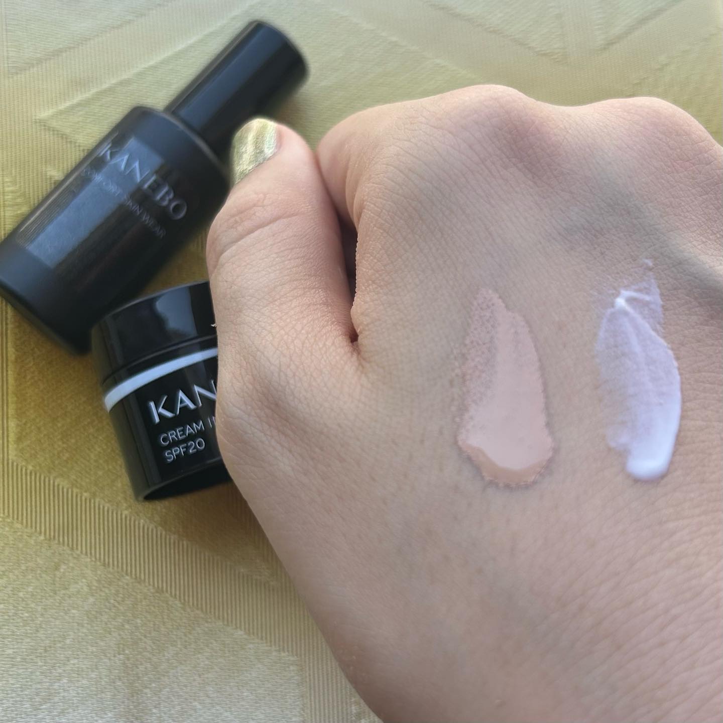 コンフォートスキン　ウェア/KANEBO/リキッドファンデーションを使ったクチコミ（2枚目）