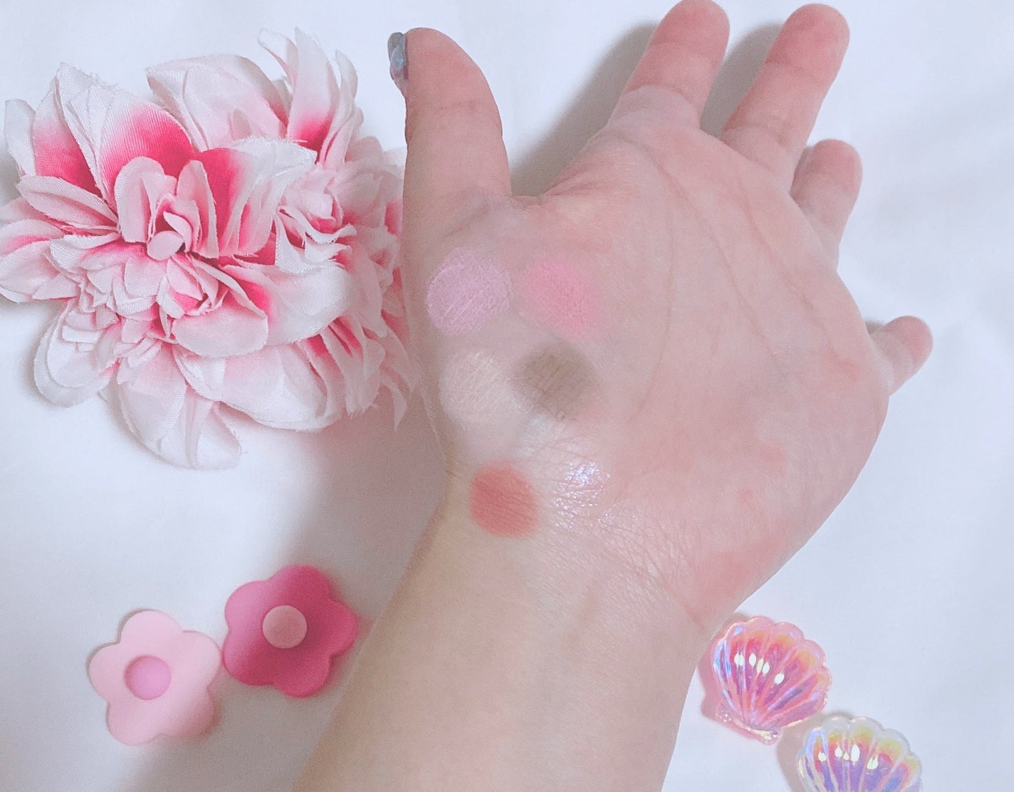 アミュレットカラーアイズ/rainymell/アイシャドウパレットを使ったクチコミ(3枚目)