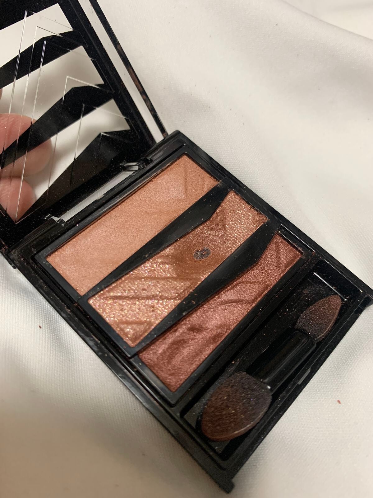 パーツリサイズシャドウ/KATE/アイシャドウパレットを使ったクチコミ(2枚目)