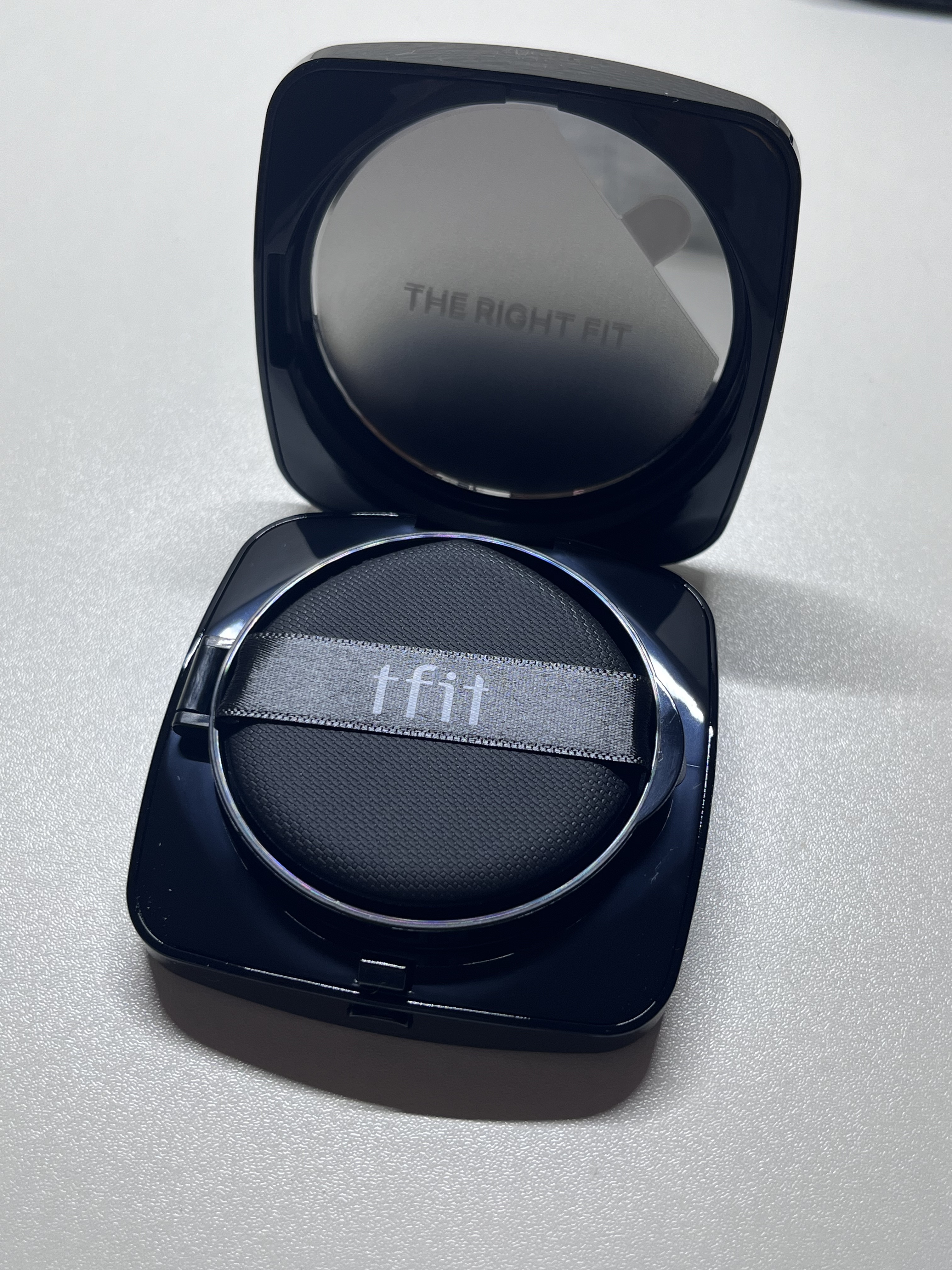 レイヤリングフィット グロークッションEX/TFIT/クッションファンデーションを使ったクチコミ（2枚目）