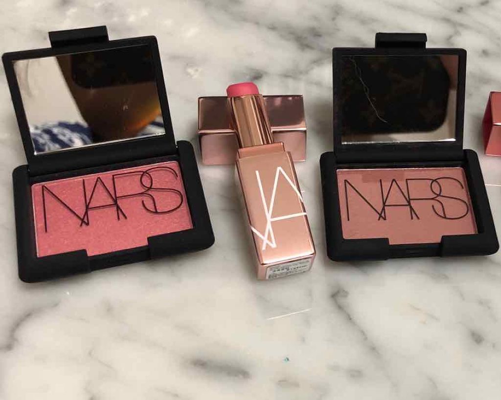 ソフトコア ブラッシュ&バームデュオ/NARS/メイクアップキットを使ったクチコミ(2枚目)