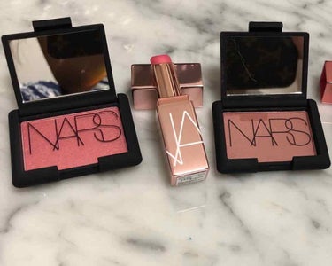 ソフトコア ブラッシュ＆バームデュオ/NARS/メイクアップキットを使ったクチコミ（2枚目）