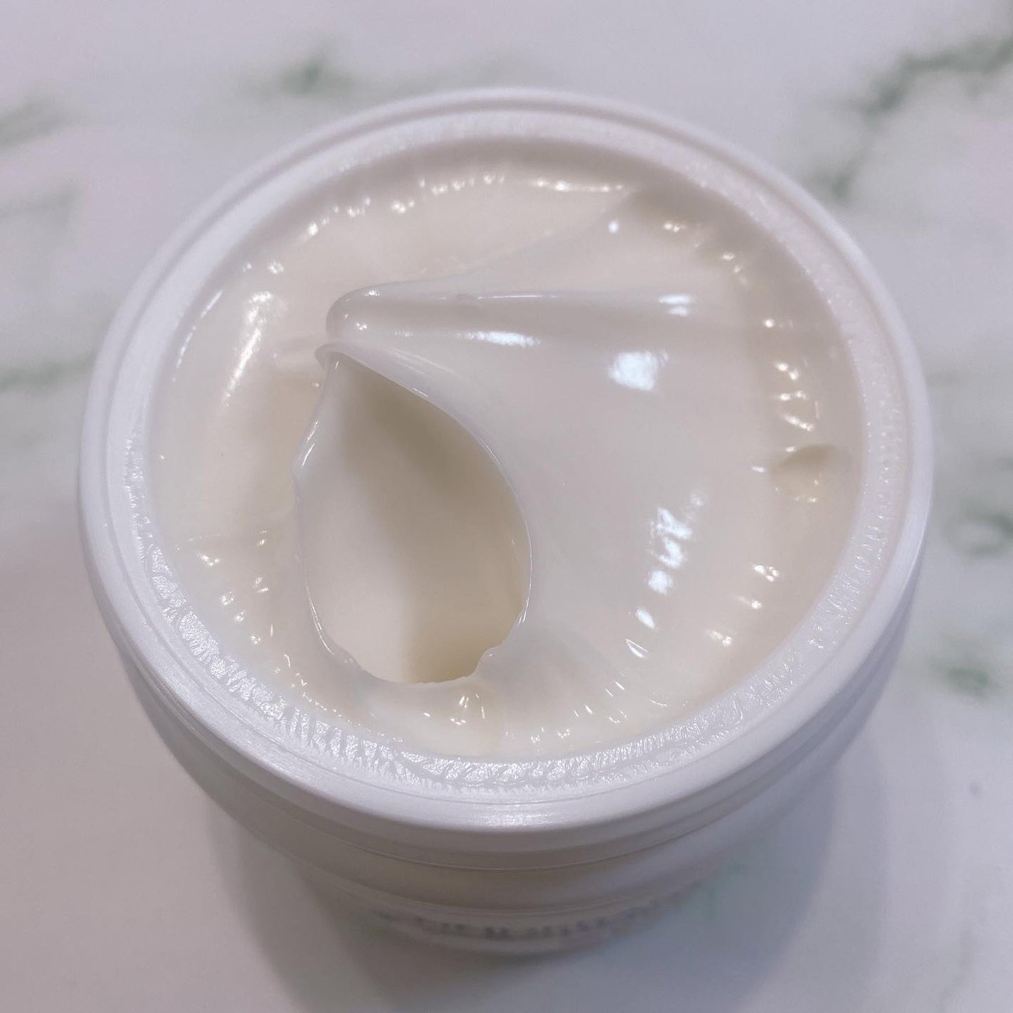 BnDアンダーアームクリーム(ボディクリーム)/BnD/デリケートゾーンケアを使ったクチコミ(3枚目)