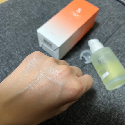 5番 朝晩ビタミン75%セラム/numbuzin/美容液を使ったクチコミ(3枚目)