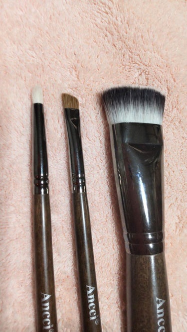 ebony40/Ancci brush/メイクブラシを使ったクチコミ（2枚目）