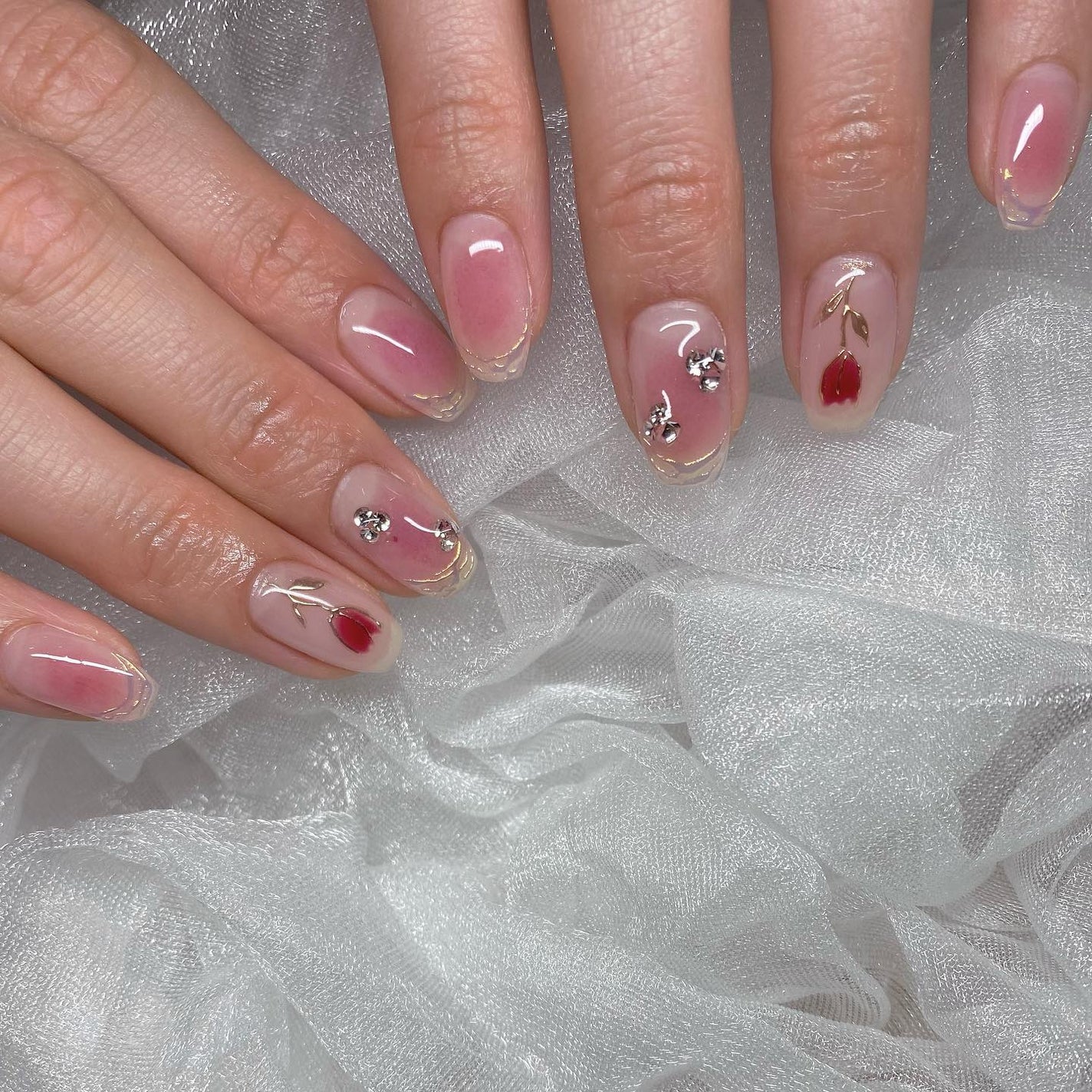 kanna on LIPS 「・・・𝑅𝑒𝒹𝒸𝒽𝑒𝑒𝓀×𝒯𝓊𝓁𝒾𝓅💋🌷︎❤️赤っぽいじゅんわり..」(3枚目)