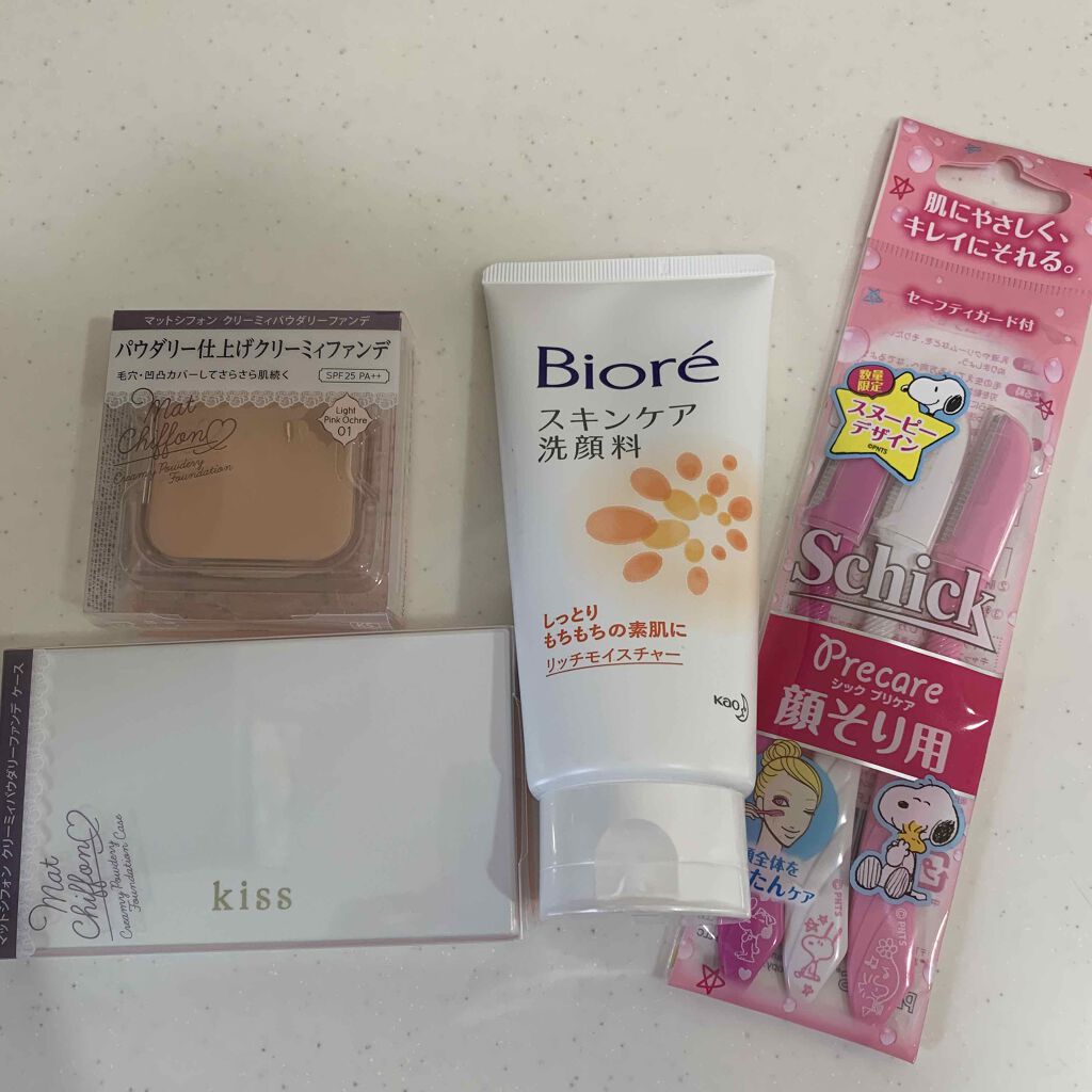 マットシフォン クリーミィパウダリーファンデ 01 ライトピンクオークル/KiSS/パウダーファンデーションを使ったクチコミ（2枚目）