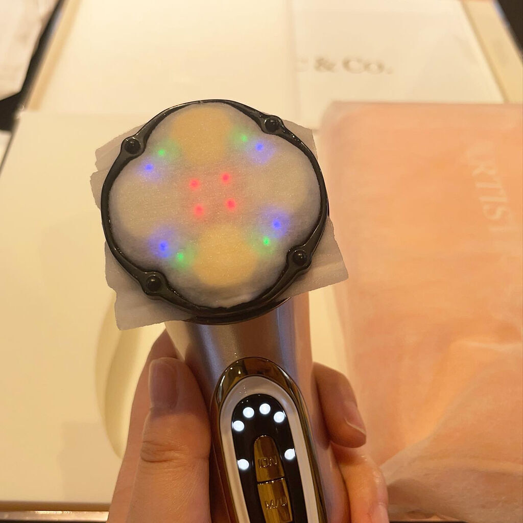 Miss Arrivo THE WRAITH/ARTISTIC＆CO./美顔器・マッサージを使ったクチコミ（2枚目）