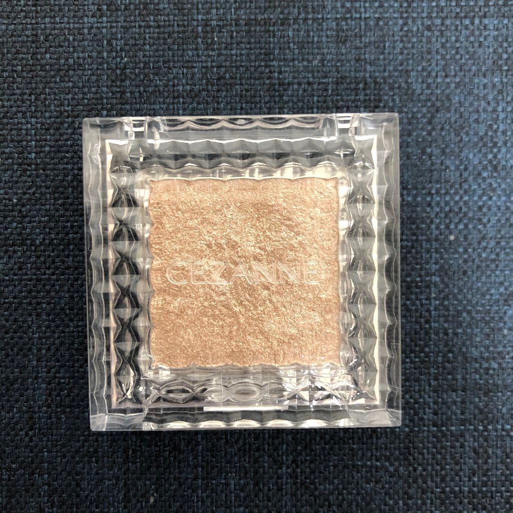 シングルカラーアイシャドウ/CEZANNE/単色アイシャドウを使ったクチコミ(1枚目)