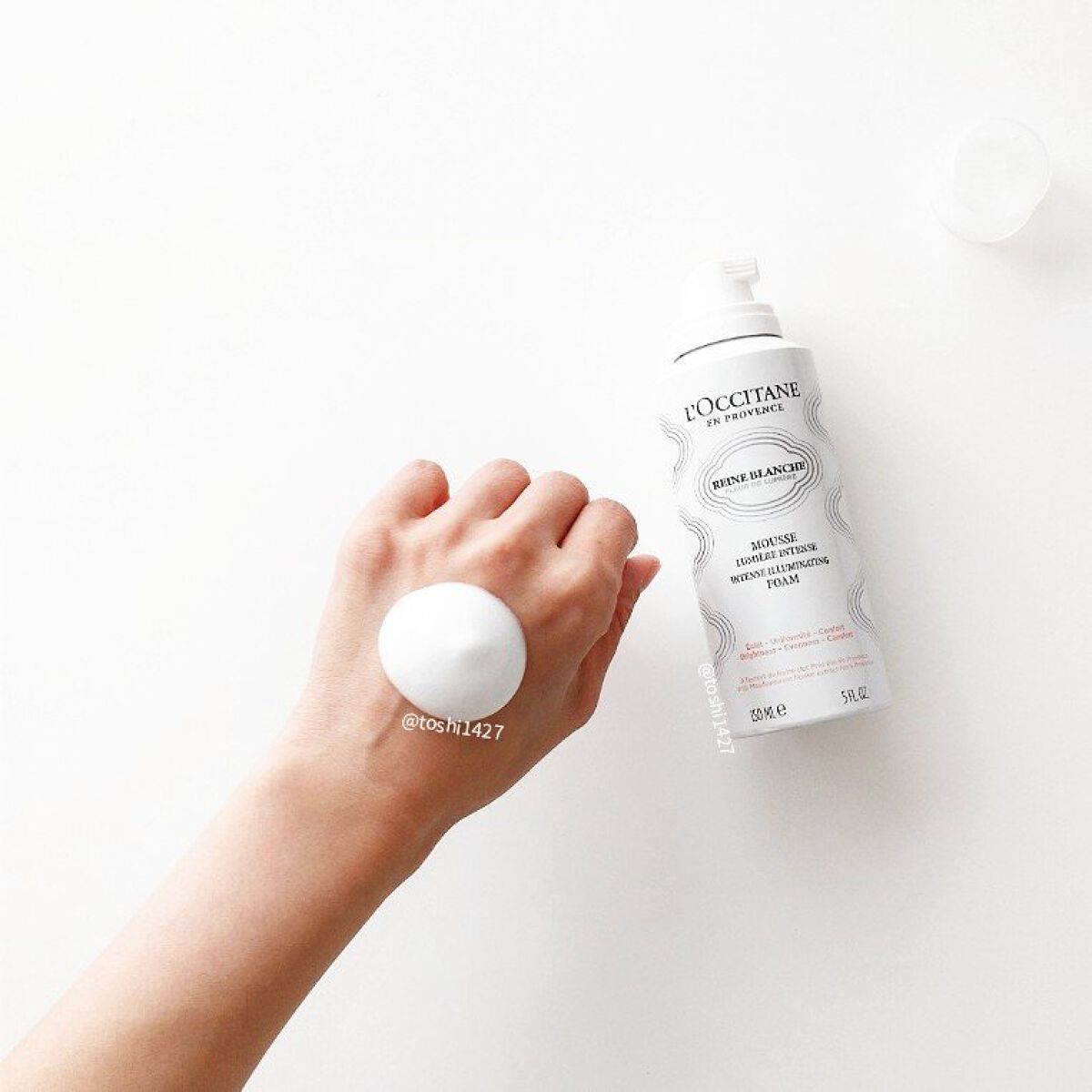 レーヌブランシュ イルミネイティングクレンジングフォーム/L'OCCITANE/泡洗顔を使ったクチコミ（3枚目）