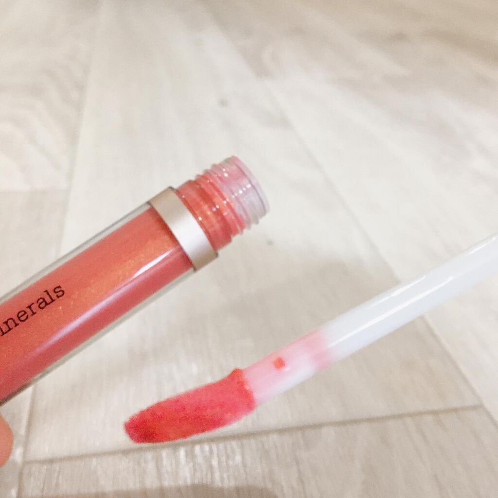 ミネラリスト リップ グロスバーム  イマジネーション/bareMinerals/リップグロスを使ったクチコミ（2枚目）