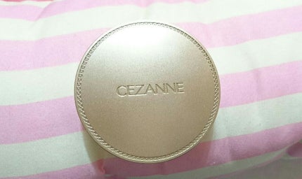 UVシルクフェイスパウダー/CEZANNE/プレストパウダーを使ったクチコミ(1枚目)