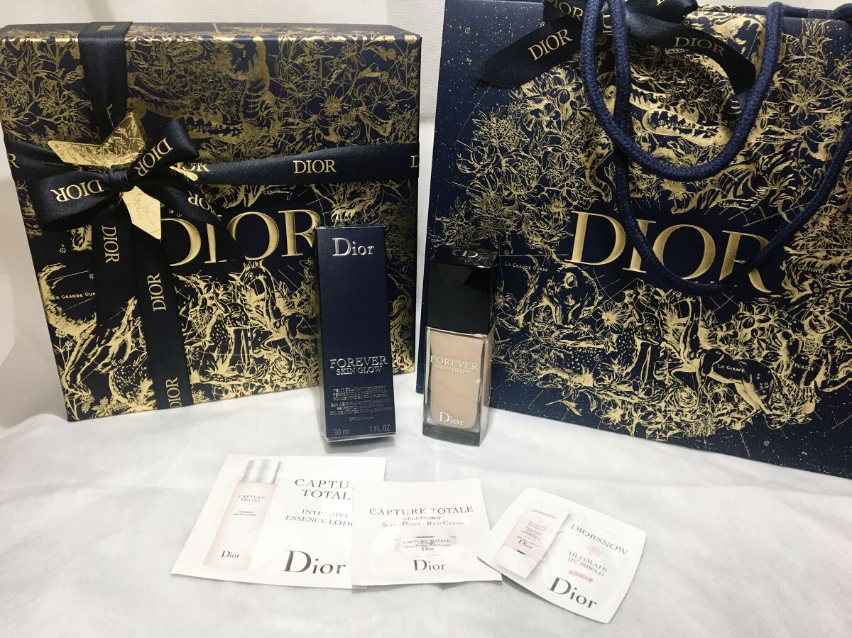 【旧】スノー メイクアップ ベース UV35 SPF35／PA+++ ローズ シェード/Dior/化粧下地を使ったクチコミ（1枚目）