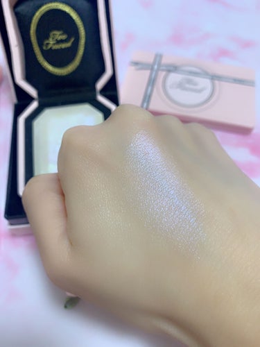 ダイヤモンドライト マルチユース ハイライター/Too Faced/パウダーハイライトを使ったクチコミ（3枚目）