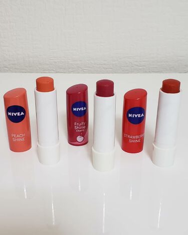 試してみた ニベア リップケアシャインシリーズ 韓国限定 Nivea 海外 Lips