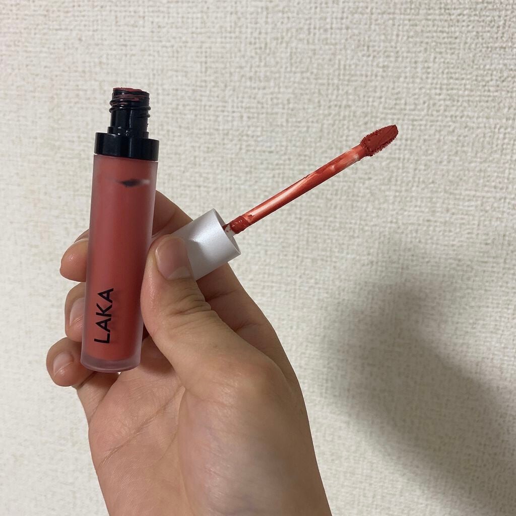 スムースマット リップティント/Laka/口紅を使ったクチコミ(2枚目)