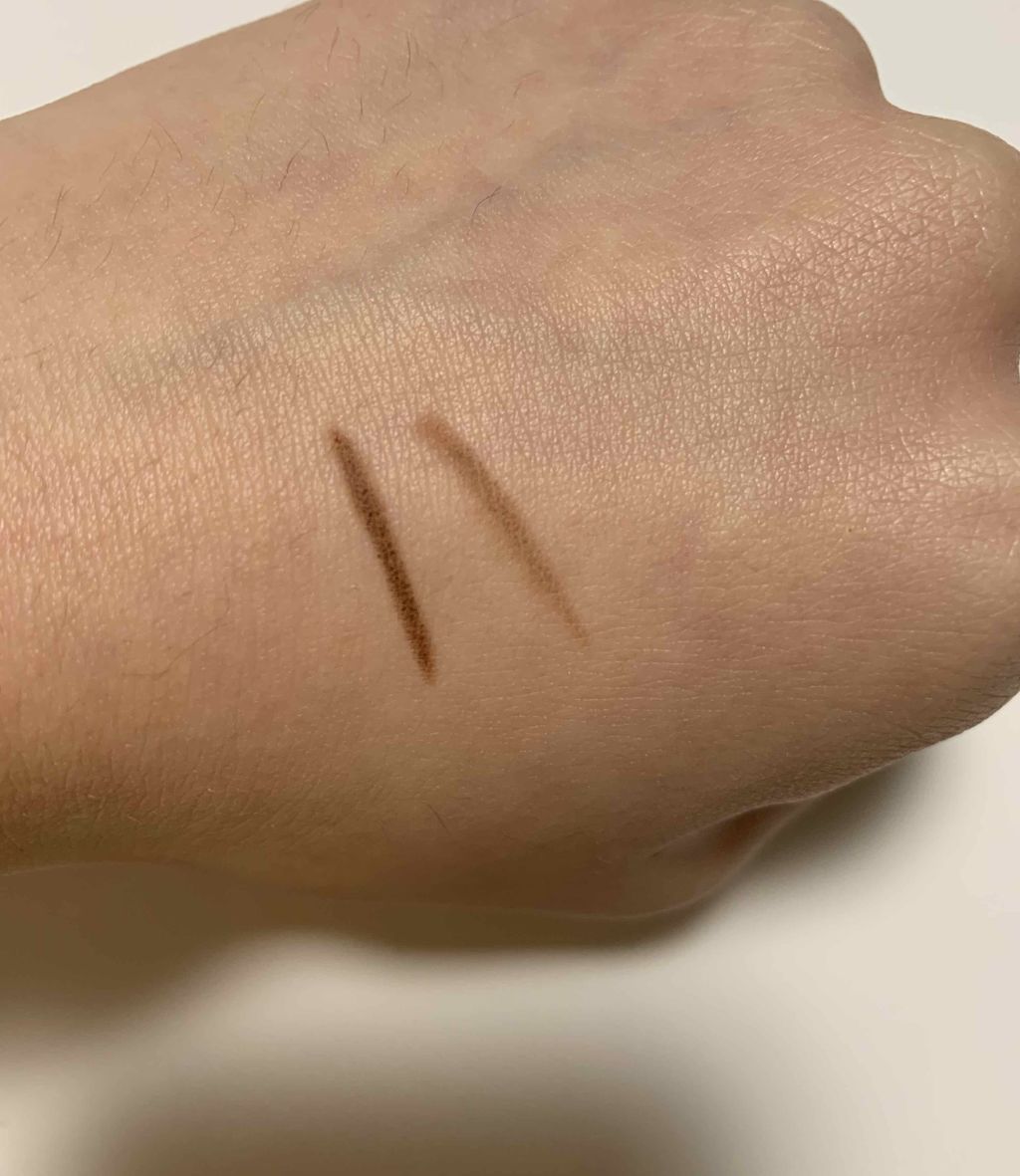 だ円芯 アルミ アイブローペンシル/DAISO/アイブロウペンシルを使ったクチコミ（2枚目）