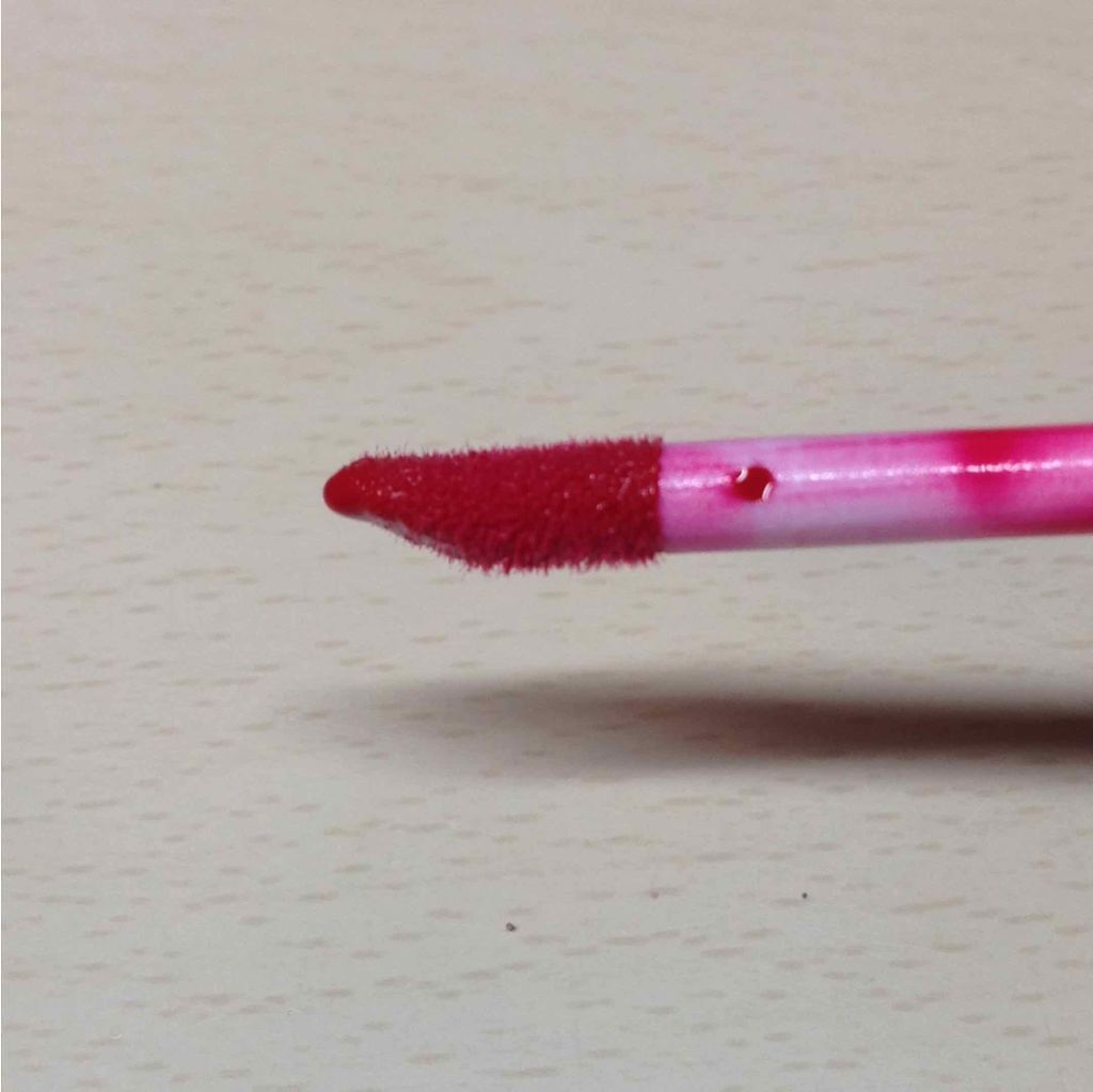 カンコレ リップグロス/DAISO/リップグロスを使ったクチコミ（2枚目）