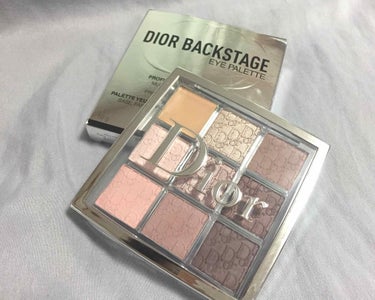 
Dior BACKSTAGE EYE PALETTE
002 Cool Neutrals

以前友人からプレゼントで頂きました🎁

左上から
プライマー  シルバーハイライター  スカルプティングパウ