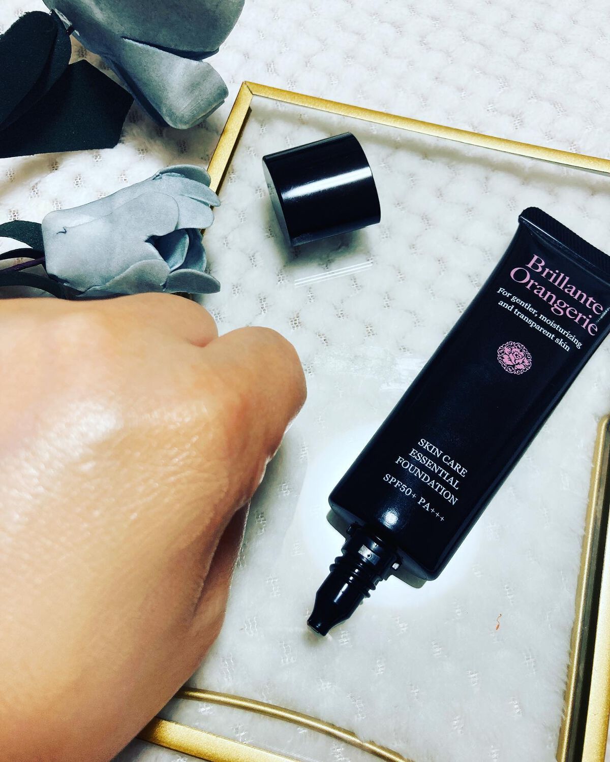 ブリリアントオランジュリー　スキンケアエッセンシャルファンデーション/BRILLIANT/リキッドファンデーションを使ったクチコミ（3枚目）