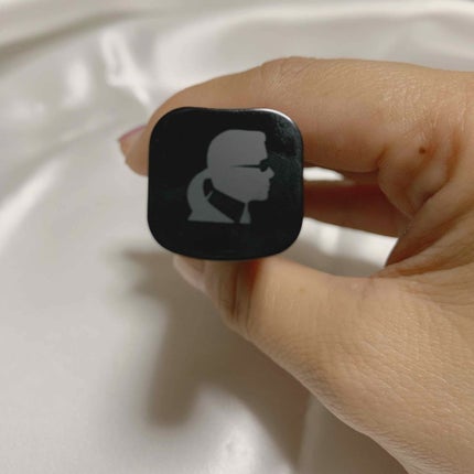 カラーリッシュ ルルージュ カール ラガーフェルド コレクション/ロレアル パリ/口紅を使ったクチコミ(4枚目)