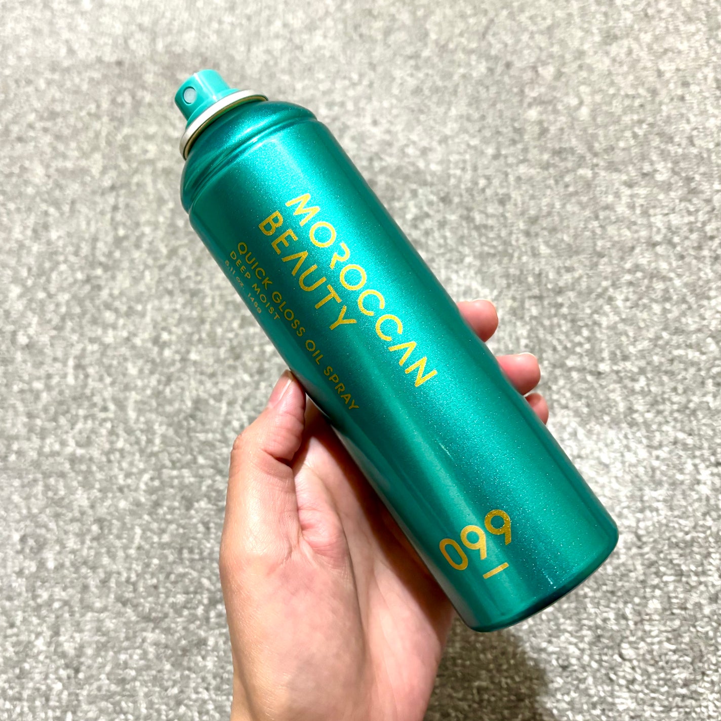 モロッカンビューティ ディープモイスト クイックグロス オイルスプレー/モロッカンビューティ/ヘアスプレーを使ったクチコミ(3枚目)