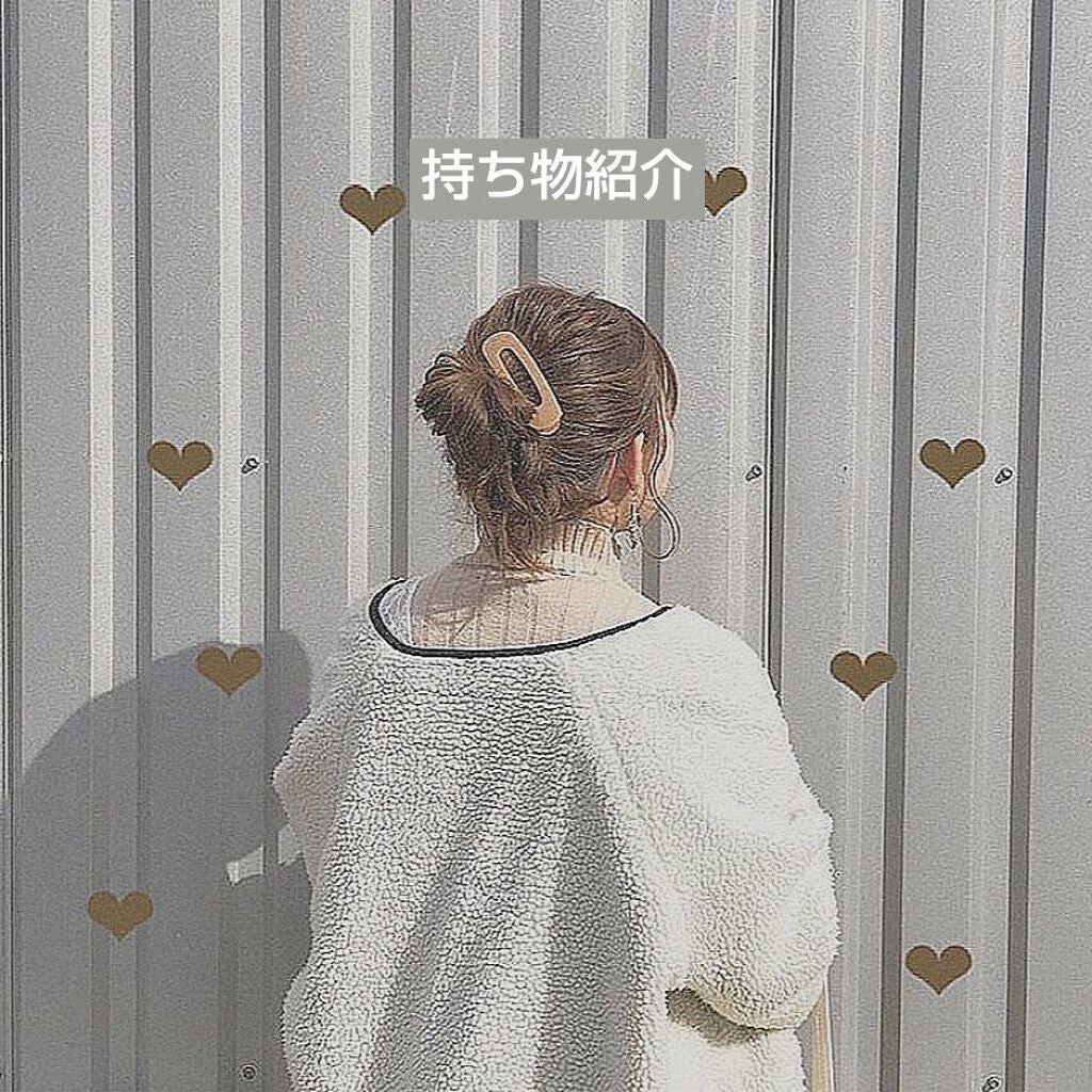 雨落 on LIPS 「みなさんこんにちは~今回は学校の持ち物紹介!ポーチはふたつ持っ..」(1枚目)