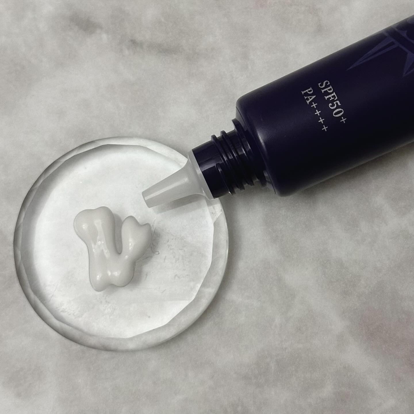 WHITE VEIL ブライトセラムUV/WHITE VEIL/日焼け止めローションを使ったクチコミ（2枚目）