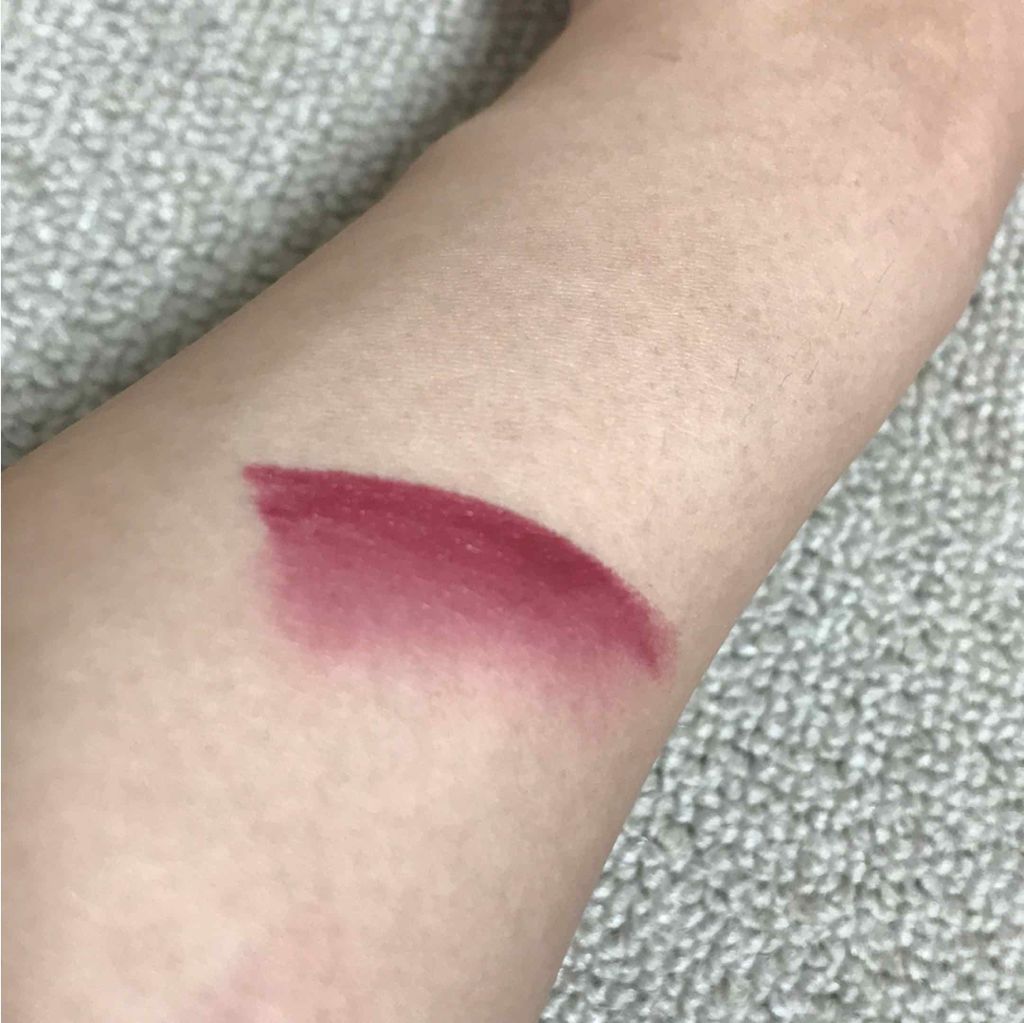 カラーハイビジョンルージュ/KATE/口紅を使ったクチコミ(3枚目)