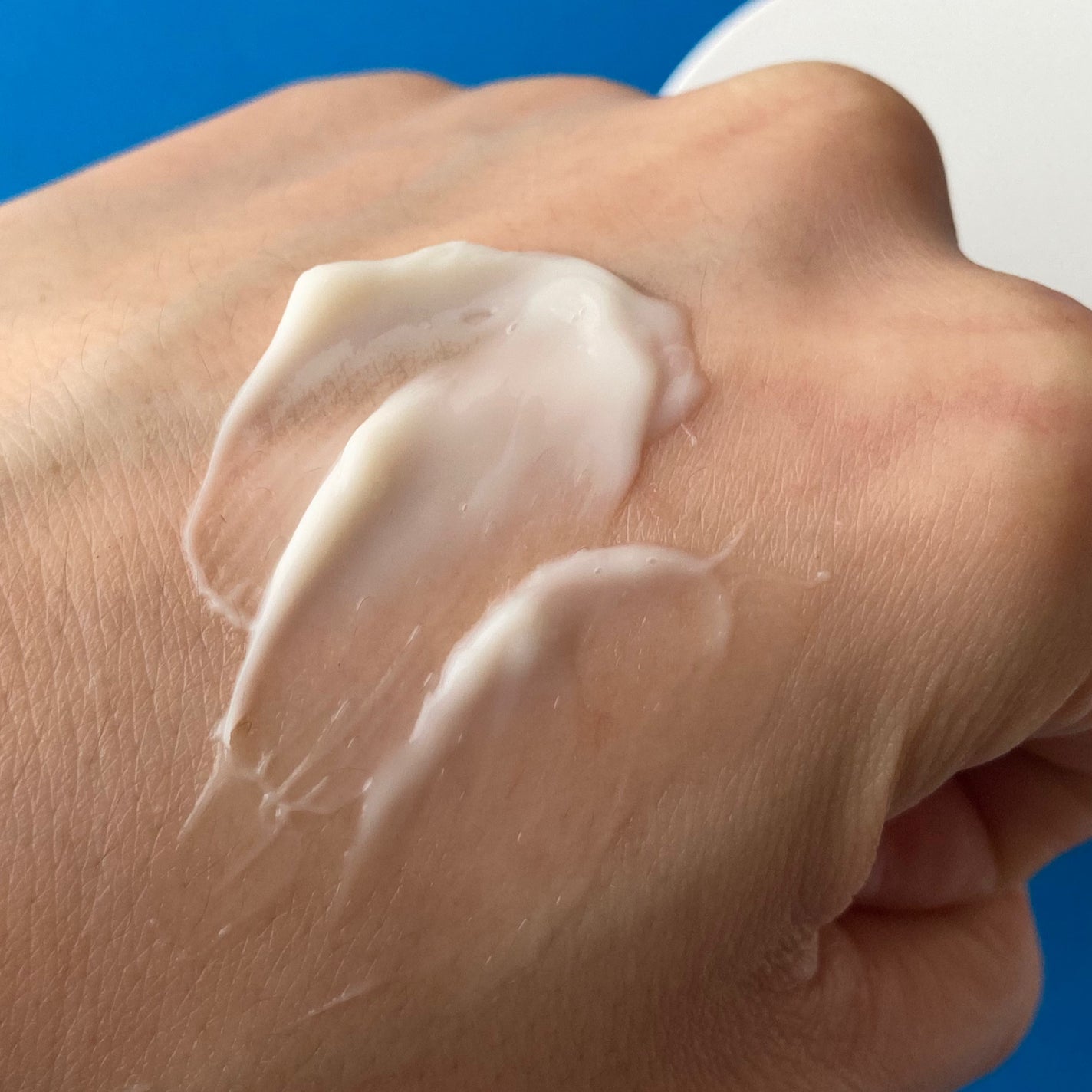 ベラ アルティメットエージ ネッククリーム/VELLA/フェイスクリームを使ったクチコミ(3枚目)