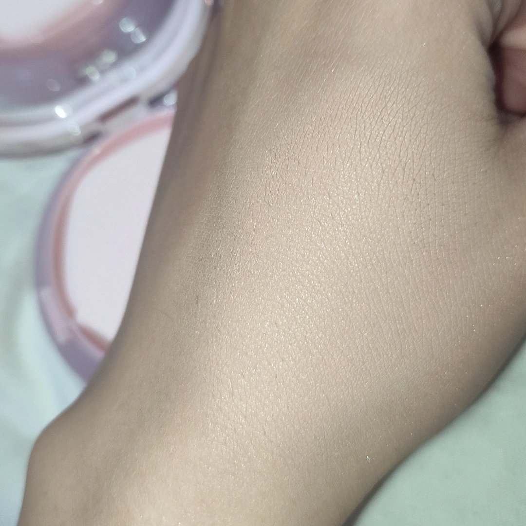 ブルームインカバーフィットクッション #21N ナチュラル/rom&nd/クッションファンデーションを使ったクチコミ（3枚目）