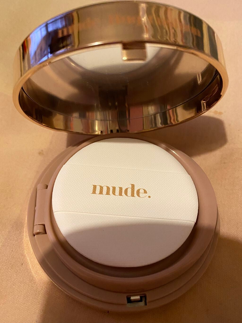 ハグクッション/mude/クッションファンデーションを使ったクチコミ(3枚目)