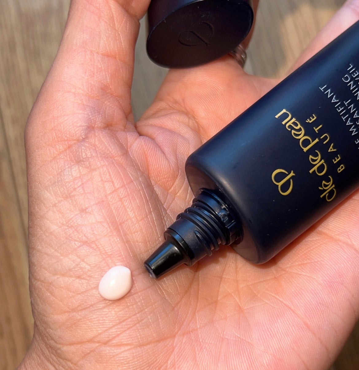 クレ・ド・ポー ボーテ ヴォワールマティフィアンリサン/クレ・ド・ポー ボーテ/化粧下地を使ったクチコミ(2枚目)