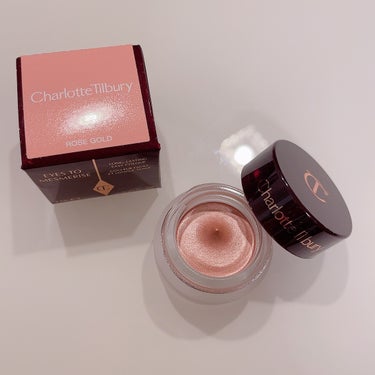 Charlotte Tilbury
Eyes to Mesmerise

しっとりとしたテクスチャーから塗るとサラッとした仕上がりになるクリームシャドウ

ROSE GOLD
使いやすいくすみベージュみ