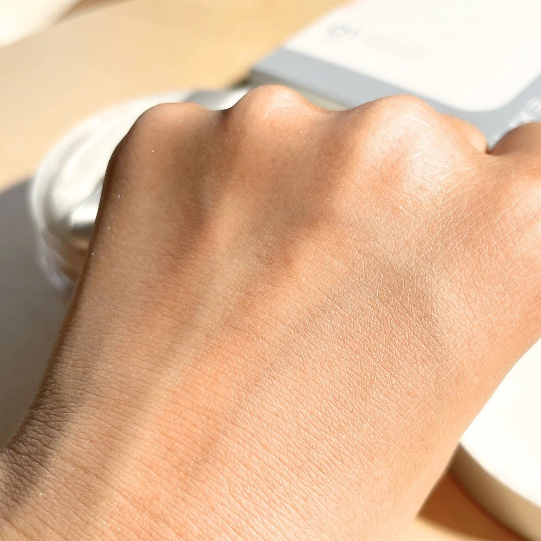 スージー エキスパート マイクロエアリーパウダーF/SUSIE N.Y./ルースパウダーを使ったクチコミ(4枚目)