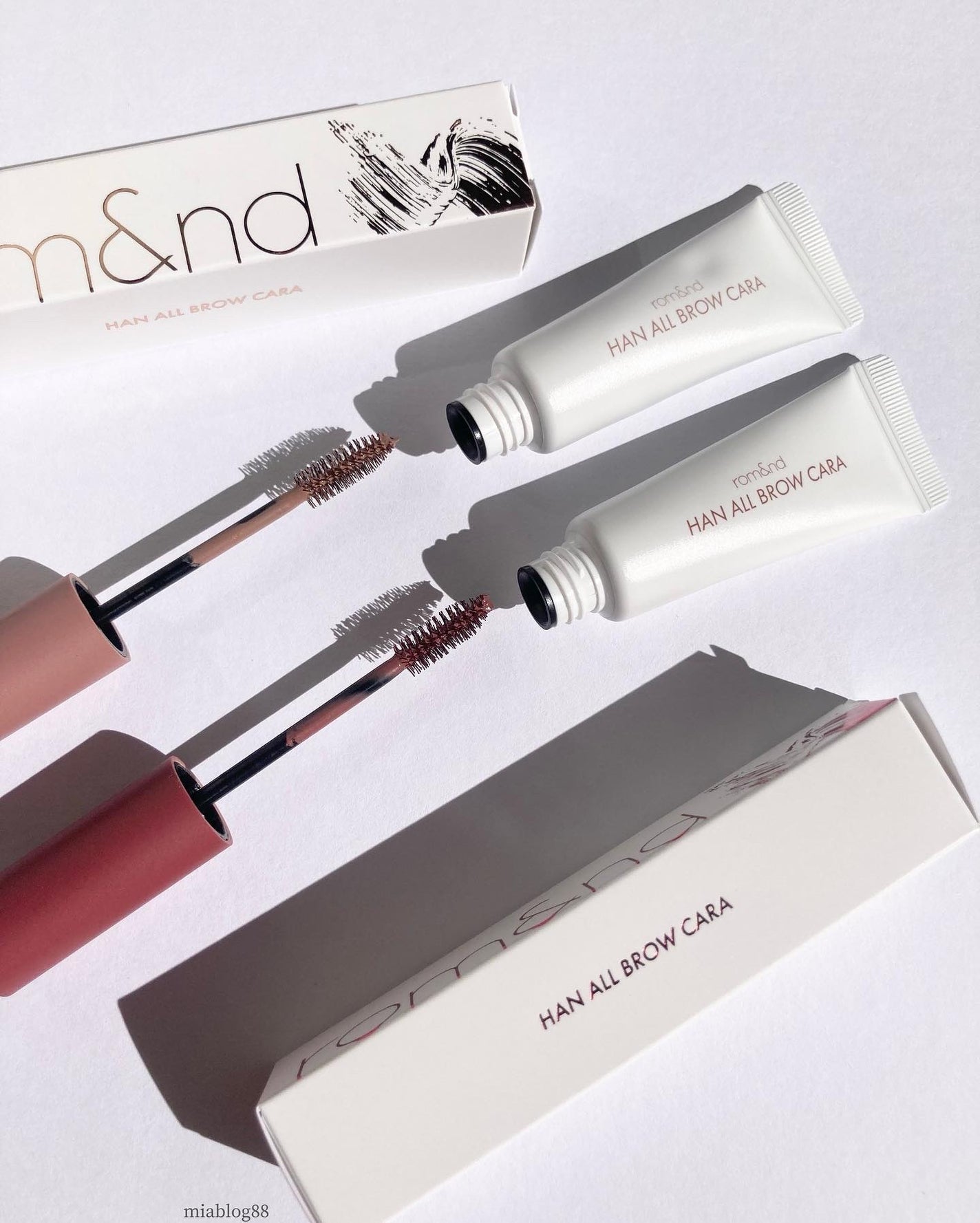 ハンオールブロウカラ/rom&nd/眉マスカラを使ったクチコミ(8枚目)